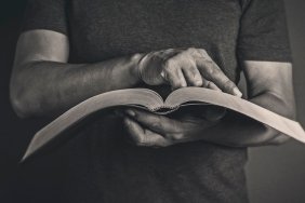 men high testosterone less religious