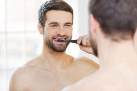 aquasonic black series toothbrush