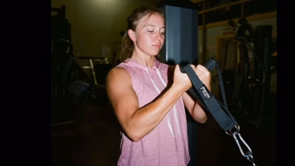 Sydney Sweeney Gym Montage