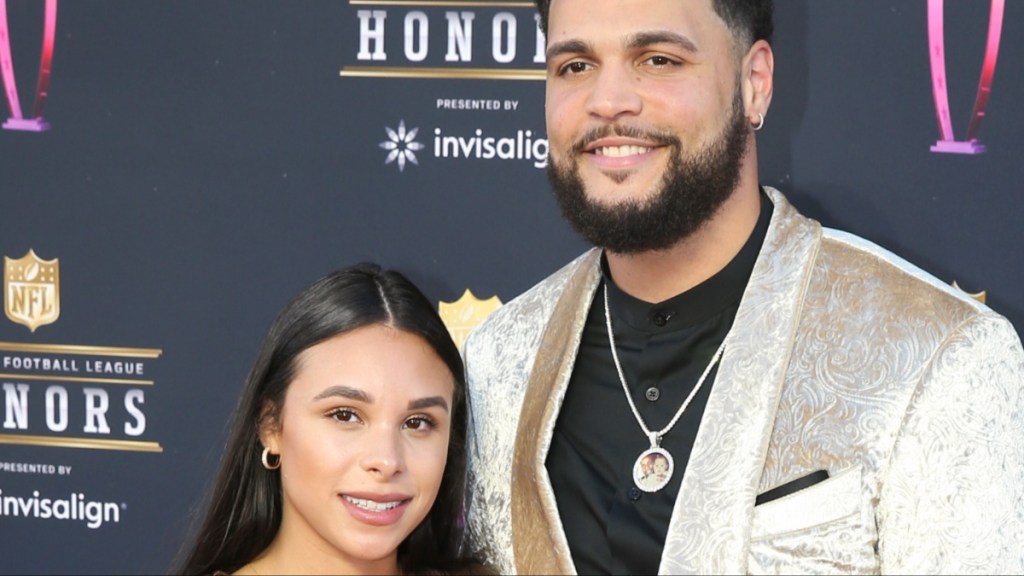 Ashli Dotson Mike Evans wife