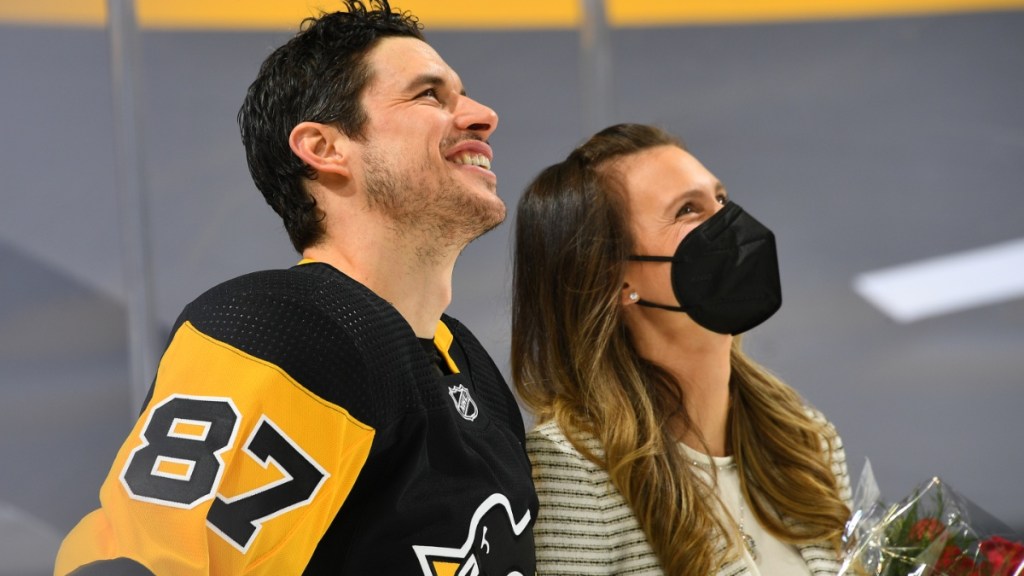 Who Is Sidney Crosby's Girlfriend, Kathy Leutner & What Is Their Relationship History?