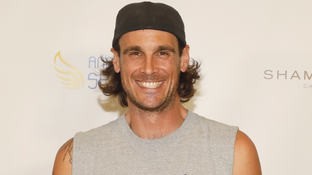 Ex-NFL Chris Kluwe Arrested During Huntington Beach City Council Meeting