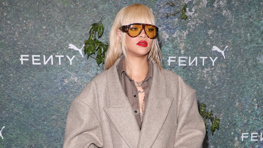 Rihanna photos