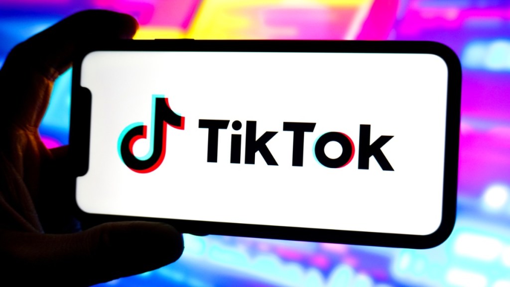 Shannon Sharpe's 'Lakers in 5' Catchphrase Turns into TikTok Meme