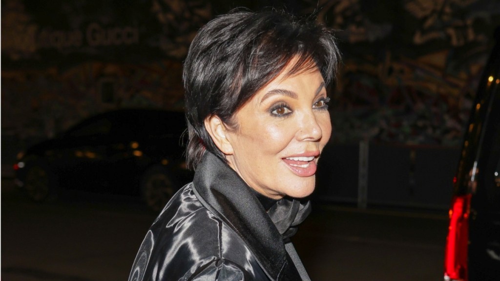 Why Fans Think Kris Jenner Looks Like Kim Kardashian In New Haircut
