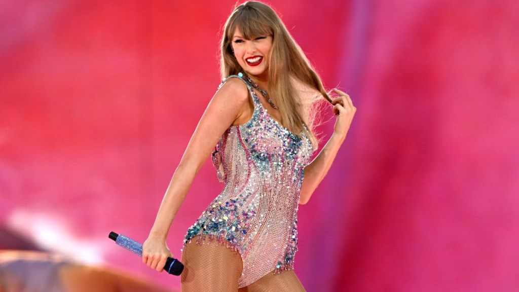 Taylor Swift 40-second flight