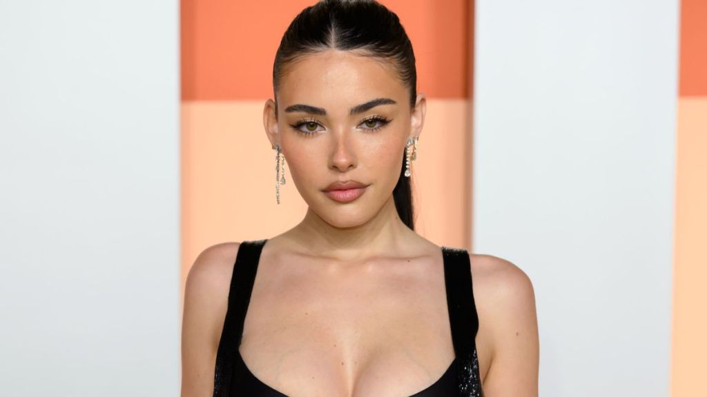 Madison Beer Oscars party photo