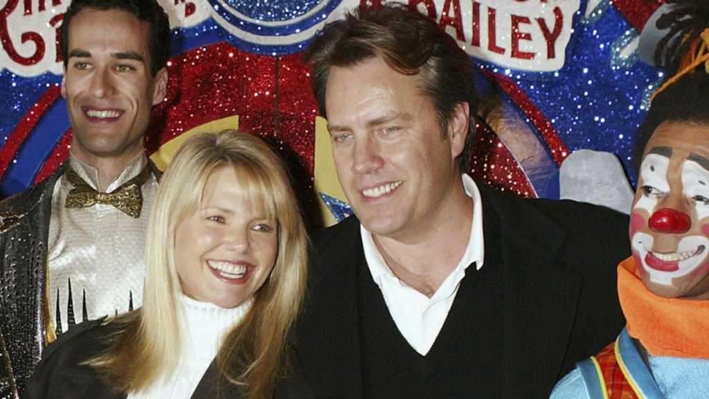 Christie Brinkley Talks About Finding Peter Cook's Affair