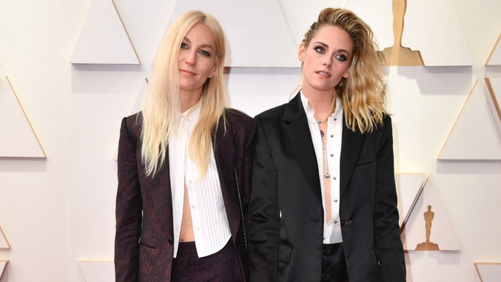 Kristen Stewart & Dylan Meyer’s Wedding Photos Officially Confirm Marriage