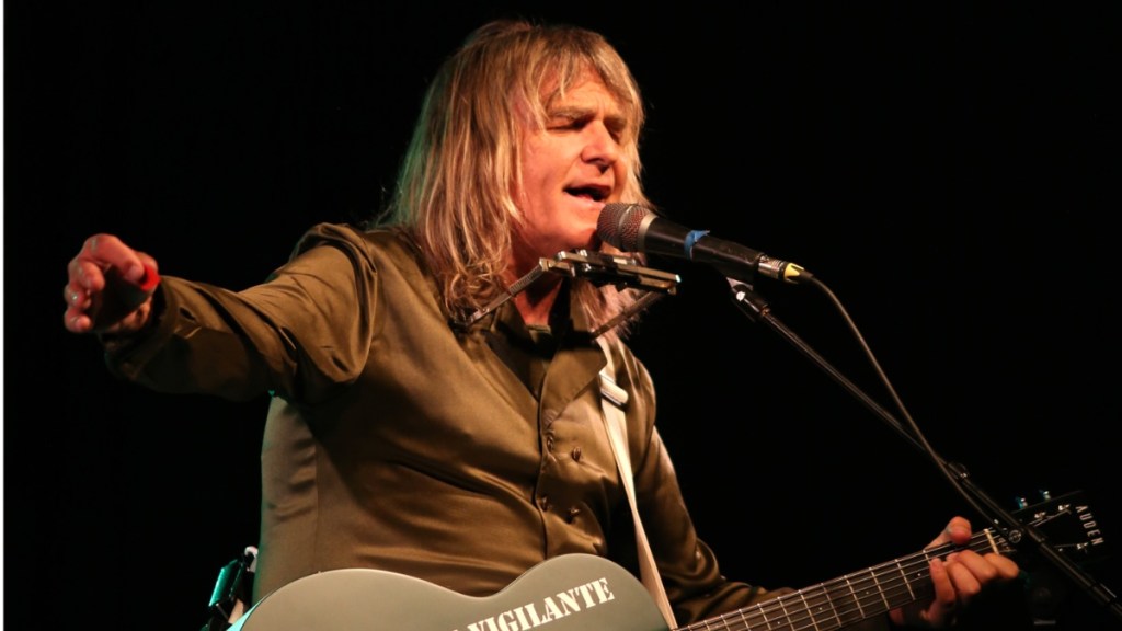 The Alarm Frontman Mike Peters Passes Away at 66