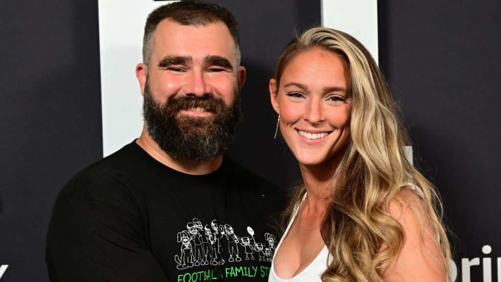 Jason Kylie Kelce baby no. 4