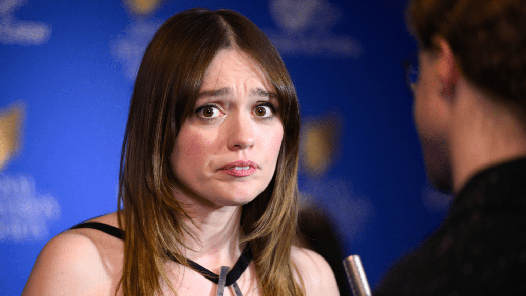 Aimee Lou Wood Cries in Public Amid 'White Lotus' SNL Skit Drama