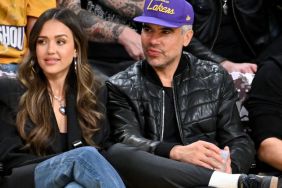 Jessica Alba divorce cash warren house mansion estate beverly hills sold selling off