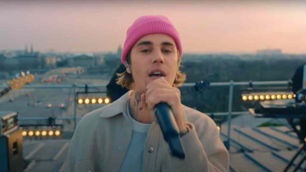 Justin Bieber Reportedly Owes Scooter Braun Millions After Justice Tour