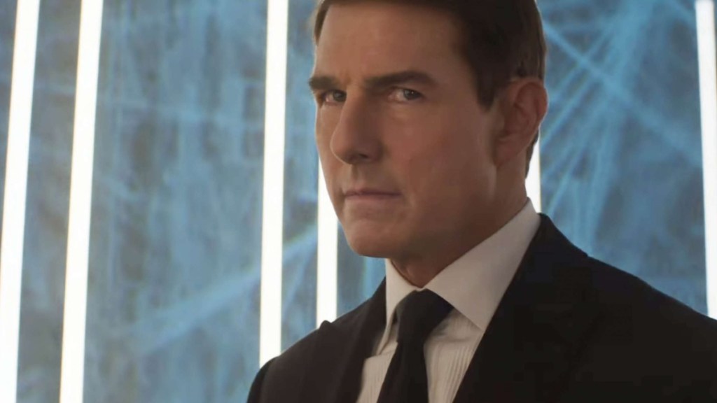 Tom Cruise & Ana de Armas Join David Beckham's Party Amid Dating Rumors