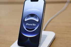 'iPhone 16 Battery Drain' Trends Amid Phone Issues