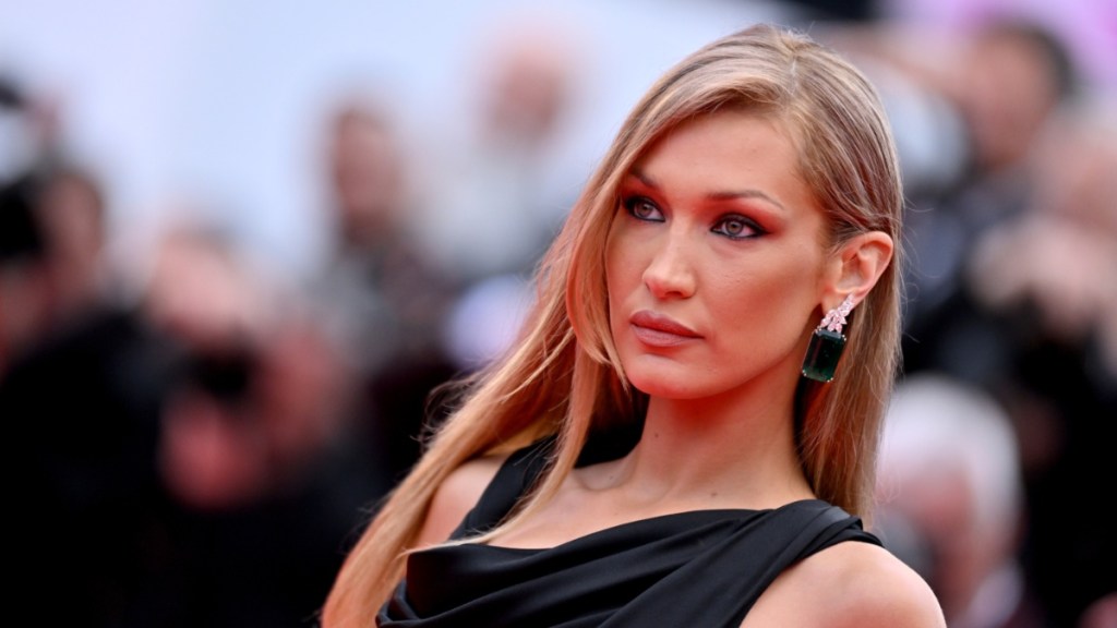 Bella Hadid Autoimmune Disease Update Explained
