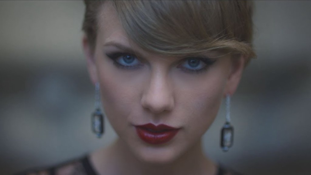 Here's Why Taylor Swift Was Removed From the Legends Mural in Nashville in 2020?