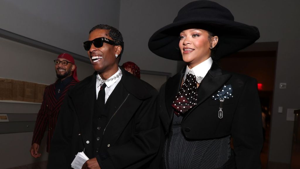 Rihanna pregnancy