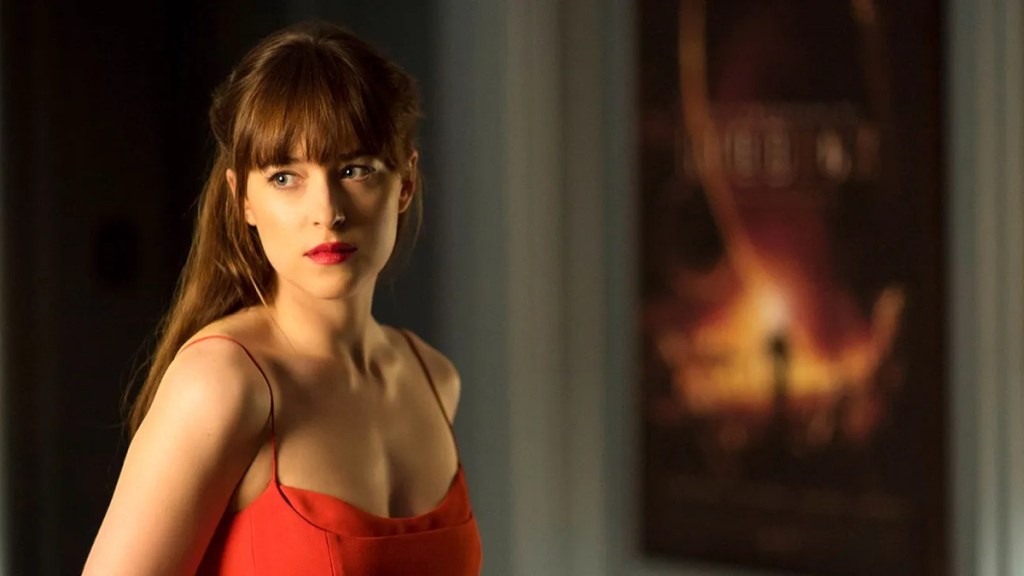 Dakota Johnson Shares NSFW Dating Non-Negotiable After Reported Chris Martin Breakup