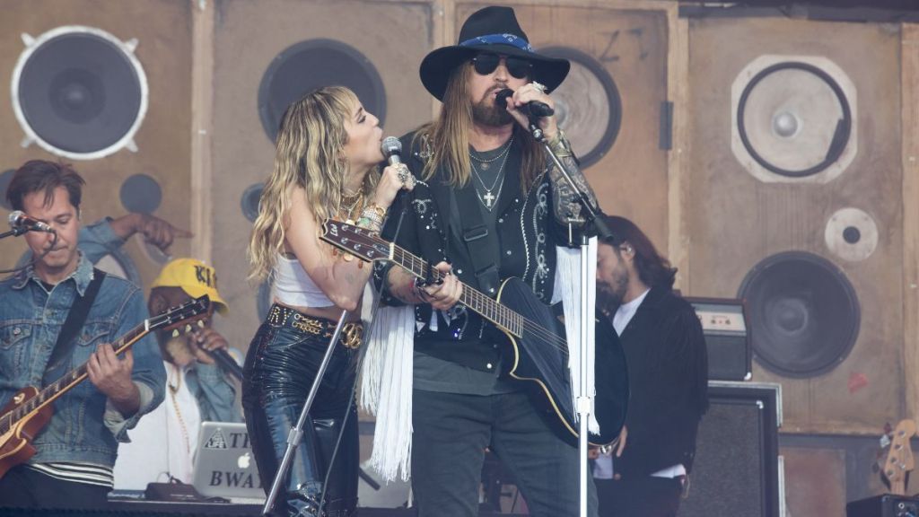 Miley Cyrus Breaks Silence on Romance Between Dad Billy Ray Cyrus & Elizabeth Hurley
