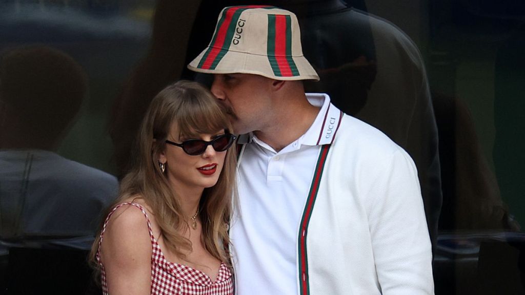 Taylor Swift's TEU Performance Was All About Travis Kelce, Claims 'Source'