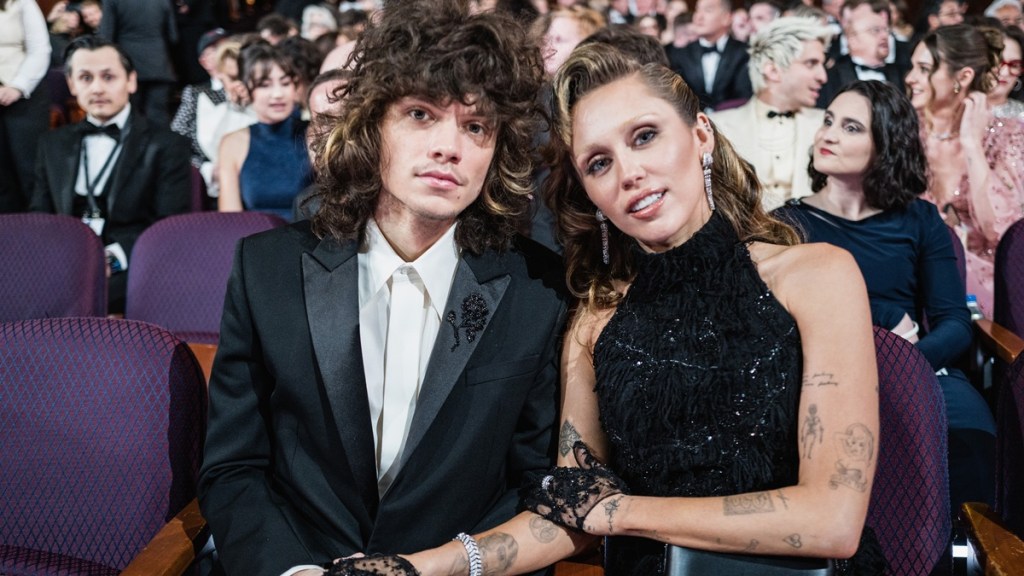miley cyrus maxx morando