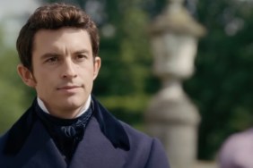 Jonathan Bailey Gets Candid About Kissing Scarlett Johansson at Jurassic World Rebirth NYC Premiere