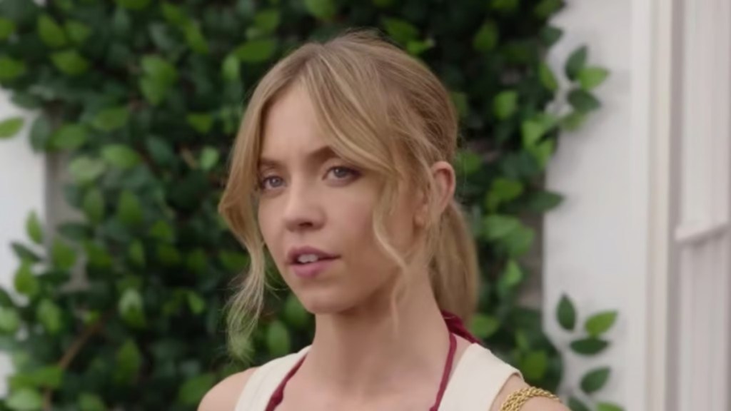 Sydney Sweeney Reacts to Critics of Her Bathwater Soap