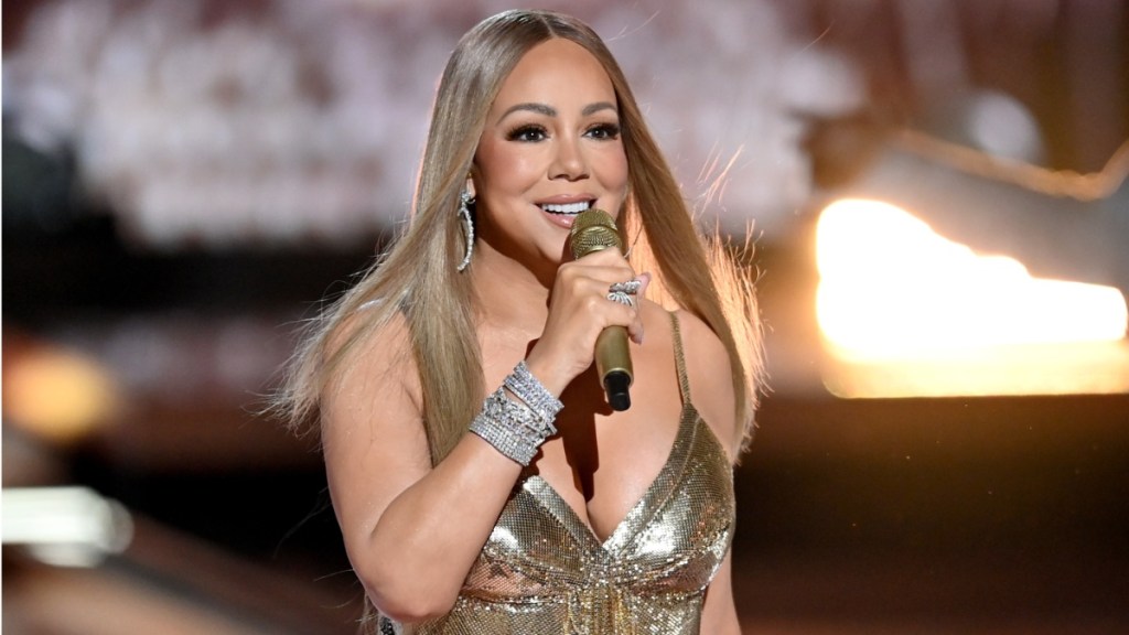 'Mariah Carey BET Awards Performance' Trends Amid Backlash