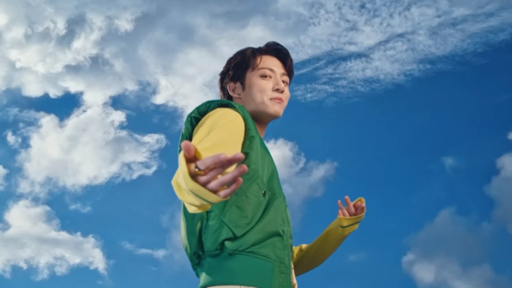 BTS' Jungkook Deals With Attempted House Break-in