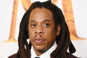 Jay-Z Changes Kanye West Lyric While Performing at Beyoncé’s Paris Concert