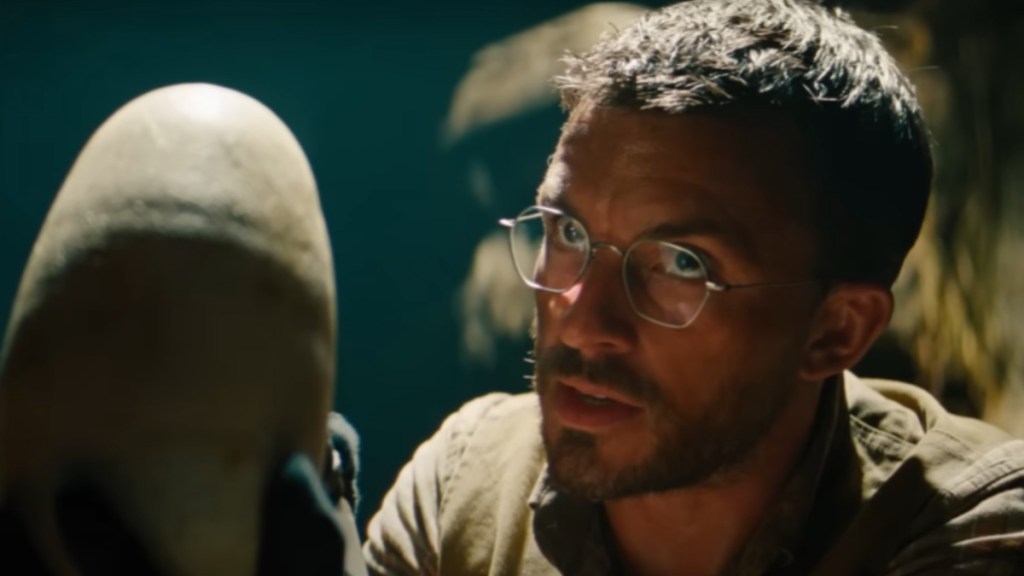 Jonathan Bailey Turns Heads With 'Slutty' Shoes at Jurassic World Rebirth Premiere
