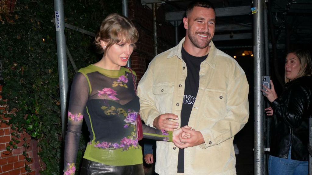 Taylor Swift Travis Kelce