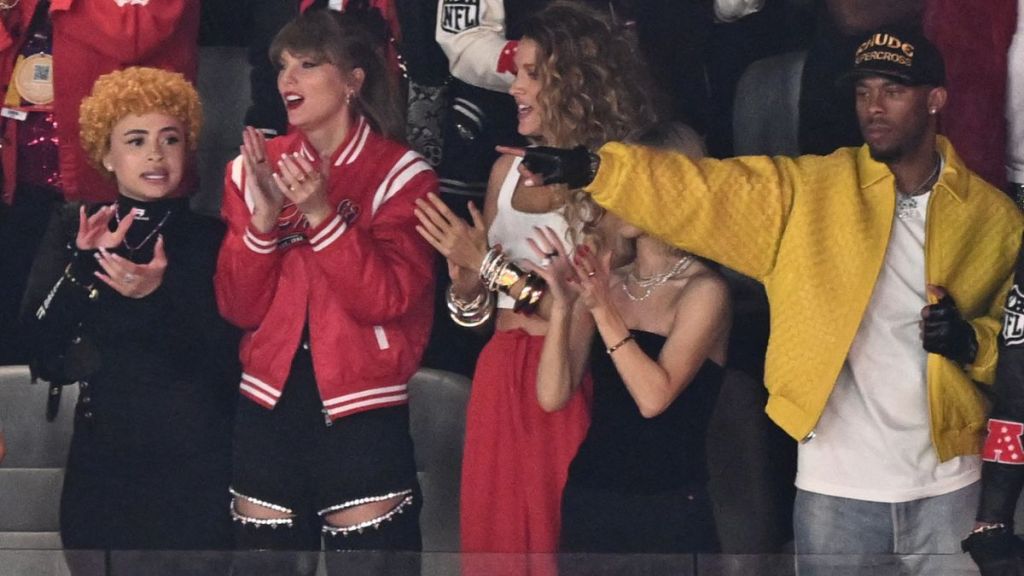Taylor Swift Blake Lively texts