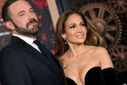Ben Affleck & Jennifer Lopez Reportedly Take Off $60 Million Mansion Off the List