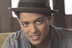 Fans Search 'Bruno Mars Net Worth' After His Out of Debt Joke