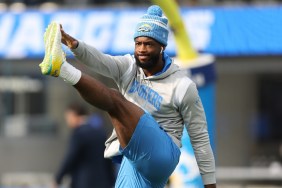 Chargers' Mike Williams Retires from NFL at 30
