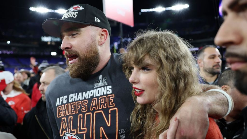 Taylor Swift Had Travis Kelce 'By Her Side' For Masters Buy Back, 'Source' Claims