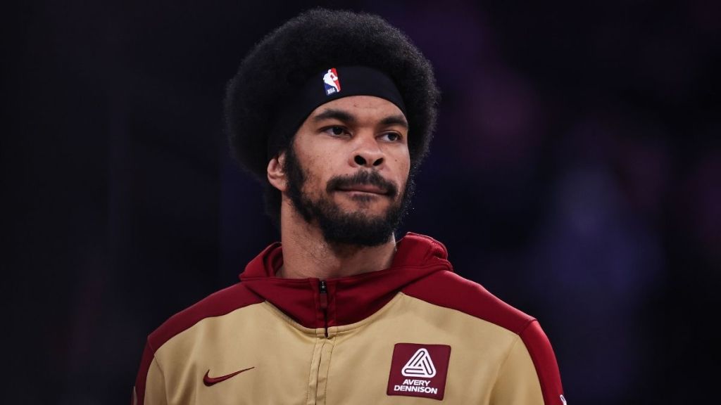 Who Is Jarrett Allen's Wife, Jordyn January & What Is Her Instagram?