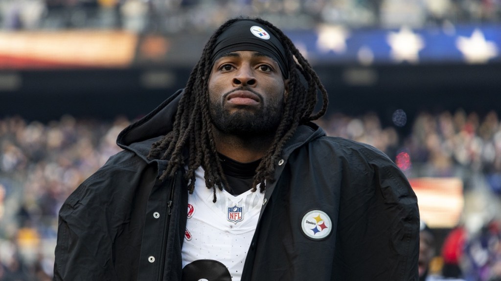 NFL's Najee Harris Suffers Eye Injury In Firework Accident
