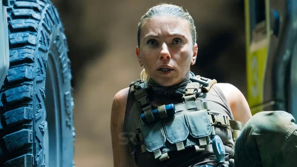 Scarlett Johansson Talks About Her Impostor Syndrome on Set