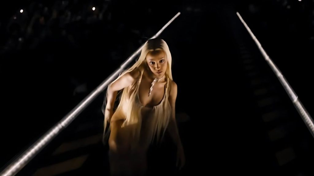 Doja Cat Takes a Dig at Sydney Sweeney Over American Eagle Ad