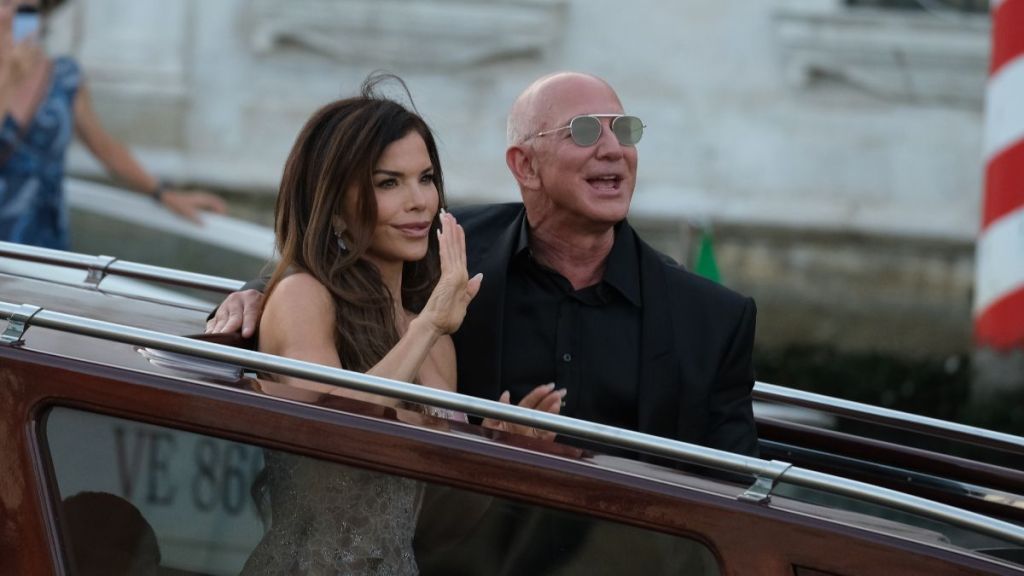 Jeff Bezos Lauren Sanchez wedding