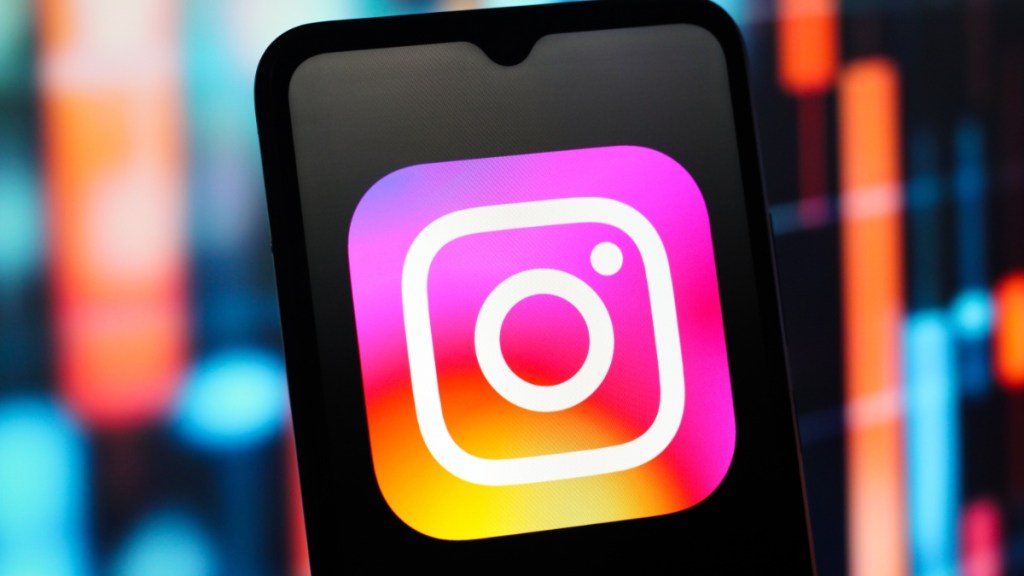 Instagram’s New Map Feature Causes User Outrage & Confusion