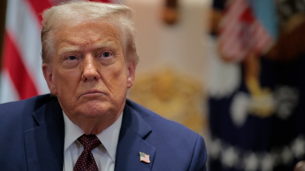 Donald Trump Has Unusual Reaction to Travis Kelce & Taylor Swift’s Engagement