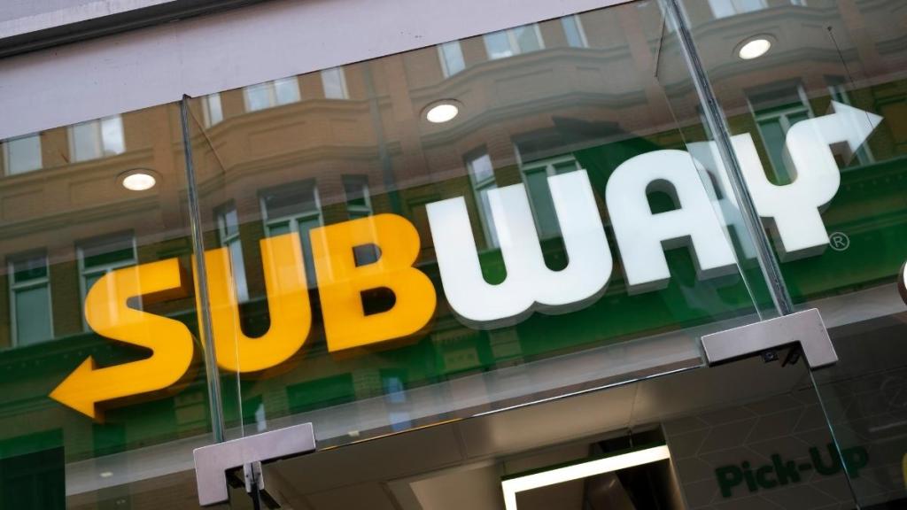 Subway’s Footlong Nachos Go Viral Following Reviews