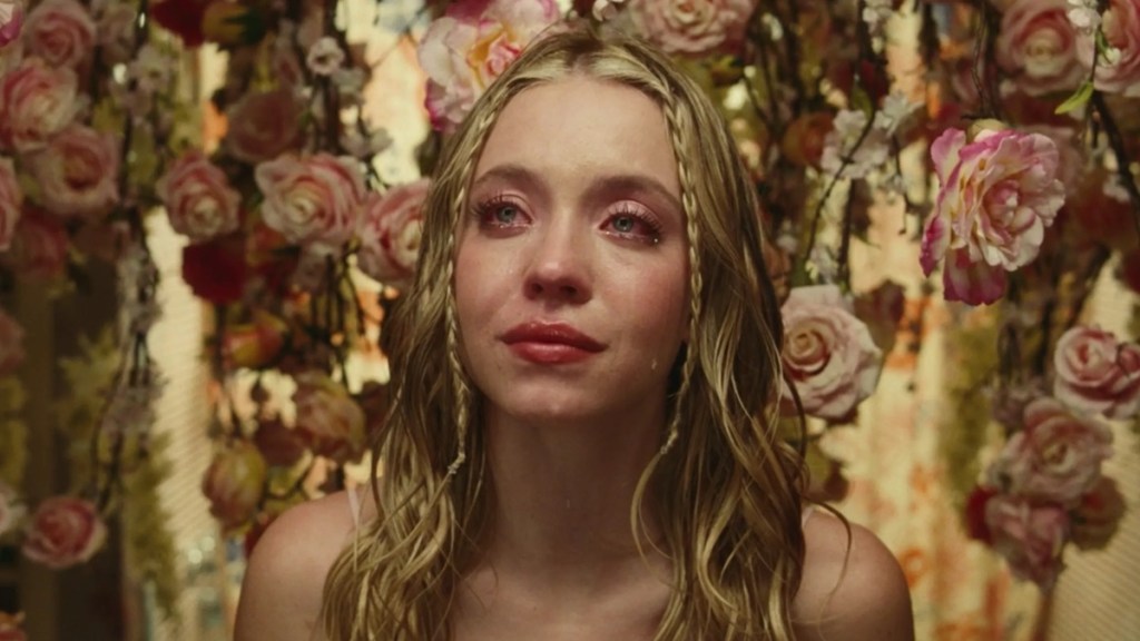 Sydney Sweeney Called Out By Fan During Film Premiere