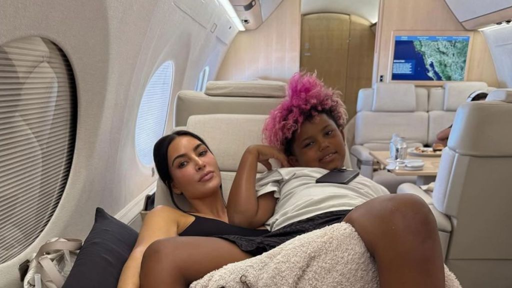 Kim Kardashian & Her Kids Live It Up in Cabo in New Photos
