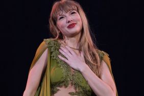 Taylor Swift Did This When Her Celebrity Friend Lost Her Pet Snake in Her House